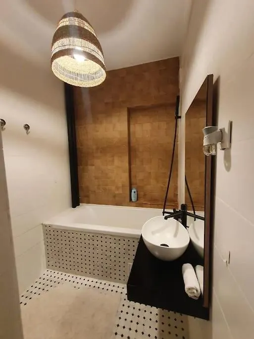 Spacious And Quiet 1Br Apartment In Floreasca Bucharest Romania