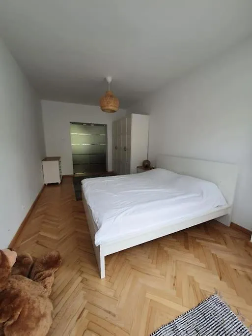 Spacious And Quiet 1Br Apartment In Floreasca Bucharest